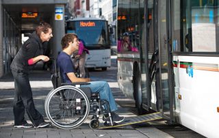 uhistranspordi peatuste liikidest on parima ligipaasetavusega